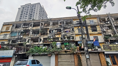 Hà Nội: Cận cảnh những chung cư cũ nguy hiểm phải di dân trong quý I/2022