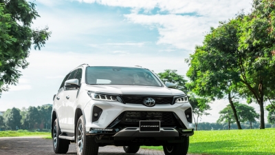 Toyota Fortuner phiên bản mới tăng giá bán hơn 40 triệu đồng được nâng cấp những gì?