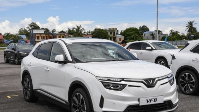 VinFast tăng giá bán xe điện VF 8 thêm 20 triệu đồng