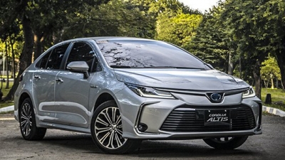Toyota Corolla Altis mới sẽ ra mắt trong tháng 3, đời cũ giảm 40 triệu đồng