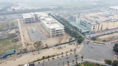 Trung tâm thương mại Việt Phương xây sai phép trên 'đất vàng' Long Biên giờ ra sao?