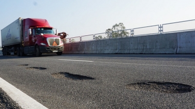Lãnh đạo VEC bị phê bình về sự cố hỏng đường cao tốc Đà Nẵng - Quảng Ngãi