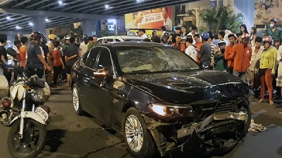 Nữ doanh nhân lái BMW tông loạt xe ở Sài Gòn có thể đối diện mức án 15 năm tù