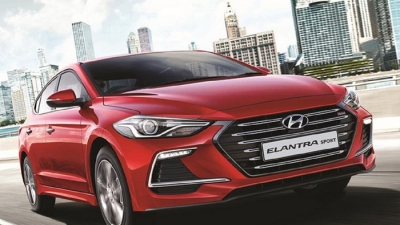 Giá xe Hyundai mới nhất tháng 3/2018: Elantra Sport ‘loạn giá’ sau Tết