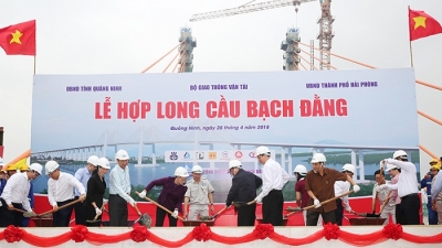 Chủ tịch Quốc hội dự lễ hợp long cầu Bạch Đằng hơn 7.000 tỷ nối Quảng Ninh - Hải Phòng