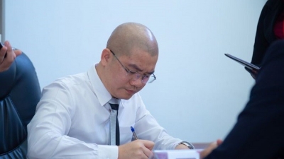 Bắt ông chủ địa ốc Alibaba Nguyễn Thái Luyện
