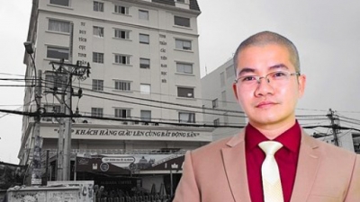 Phong tỏa tài khoản của bố mẹ Chủ tịch địa ốc Alibaba Nguyễn Thái Luyện