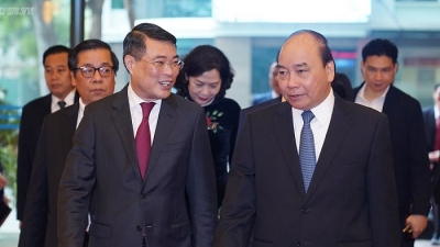 Thủ tướng Nguyễn Xuân Phúc khen Thống đốc ổn định tỷ giá và tăng dự trữ ngoại hối