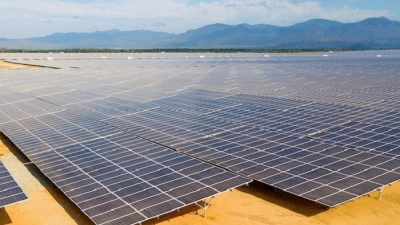 Chính sách mới: Bãi bỏ một số quy định về điện mặt trời; giảm 30% tiền thuê đất cho doanh nghiệp