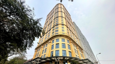 Đại gia Đường 'bia' bất ngờ tuyên bố không bán khách sạn dát vàng 250 triệu USD