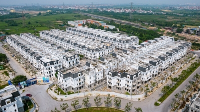 Giá nhà liền thổ Hà Nội 180 triệu/m2, chưa bằng 1 nửa TP. HCM