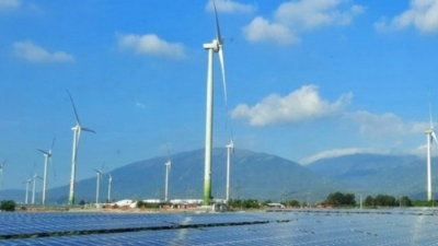 Chân dung 'ông lớn' năng lượng dự định đổ chục tỷ USD vào điện gió, điện mặt trời ở Việt Nam
