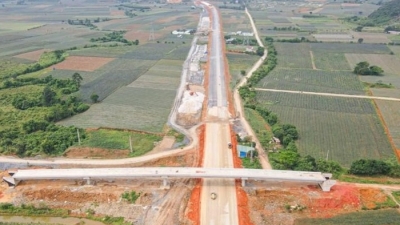 Bộ GTVT 'thúc' tiến độ dự án cao tốc Bắc - Nam phía Đông