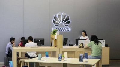 Huawei hoàn tiền nếu điện thoại không dùng được Google, Facebook