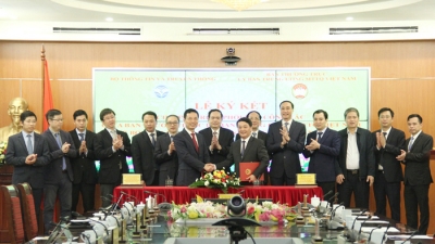 Bộ trưởng Nguyễn Mạnh Hùng: 'Chuyển đổi số để tăng cường giám sát và phản biện xã hội'