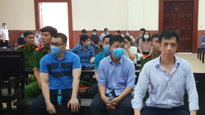 Vụ VN Pharma: Cựu Phó cục trưởng Cục Quản lý Dược Nguyễn Việt Hùng bị khởi tố
