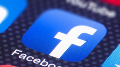 Lãnh đạo Facebook từ chức