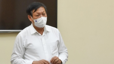 Thứ trưởng Bộ Y tế Đỗ Xuân Tuyên: 'Không phong tỏa sân bay Tân Sơn Nhất'