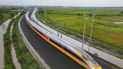Phó Thủ tướng yêu cầu: Tốc độ đường sắt tốc độ cao Bắc - Nam 350km/h