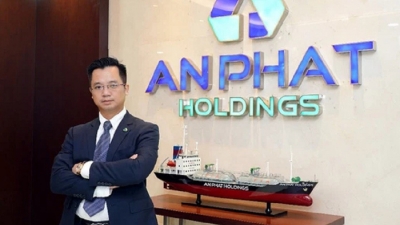 Cựu Tổng giám đốc An Phát Holdings bán sạch cổ phiếu sau khi từ nhiệm