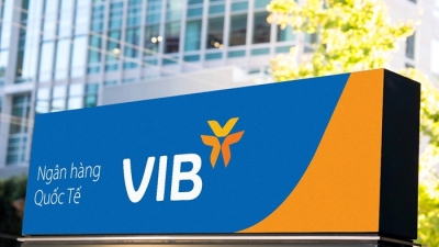 VIB: Người nhà ban lãnh đạo tiếp tục giao dịch hàng triệu cổ phiếu