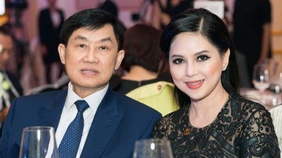 Vợ ông Johnathan Hạnh Nguyễn rời HĐQT Sasco