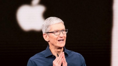 Giám đốc điều hành Apple Tim Cook lần đầu lọt vào danh sách tỷ phú