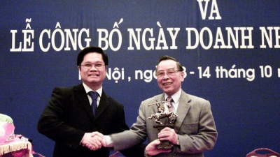 Cố Thủ tướng Phan Văn Khải - 'bà đỡ' cộng đồng doanh nhân Việt