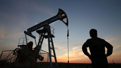 Mỹ cân nhắc tăng mức giá áp trần với dầu Nga