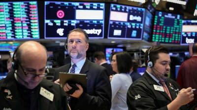 Lạm phát thấp hơn dự kiến, chứng khoán Mỹ đóng cửa trong sắc xanh