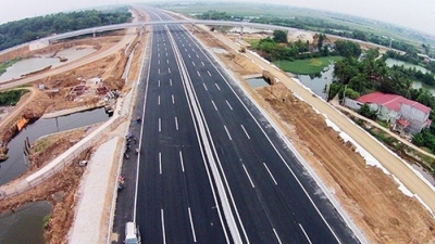 Cao tốc Bắc - Nam đoạn qua Nghệ An: Sẽ có 6 làn xe, vận tốc 100-120km/h