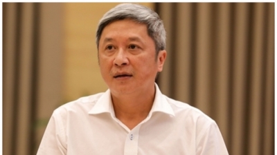 Vụ Việt Á: Vì sao Cựu thứ trưởng Bộ Y tế Nguyễn Trường Sơn không bị xử lý hình sự?