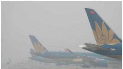 Sương mù dày đặc, Vietnam Airlines phải đổi lịch bay tại Miền Bắc và Miền Trung