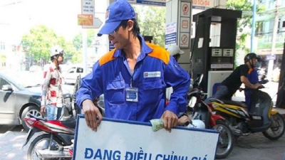 Tăng giá xăng dầu lần thứ 2 trong tháng 5, mỗi lít xăng tăng hơn 500 đồng