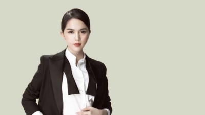 Người mẫu Ngọc Trinh trở thành CEO công ty GHB