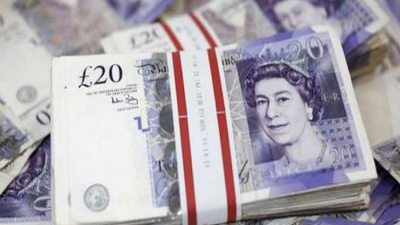 Bảng Anh tăng giá sau khi Thủ tướng Theresa May thông báo từ chức