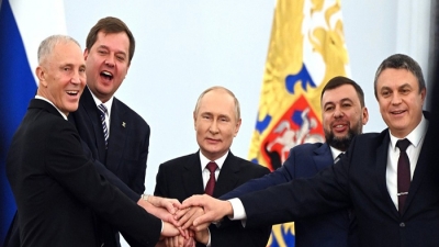 Phương Tây gay gắt, tung đòn trừng phạt mới sau ‘cuộc sáp nhập lớn nhất châu Âu’ của Nga