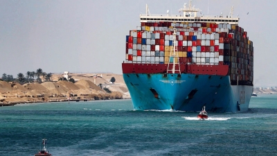 Tàu chở ngô từ Ukraine tới Trung Quốc mắc cạn ở kênh đào Suez