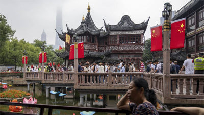 Dân 'vung tiền' ăn chơi Tuần lễ vàng, Trung Quốc thu về hơn 100 tỷ USD