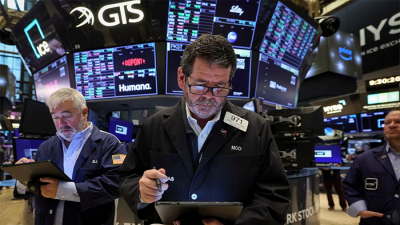 Tháng 5 tại Phố Wall: Nasdaq tăng gần 6%, Dow Jones giảm 3%