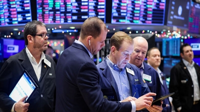 Dow Jones tăng 8 phiên liên tiếp, Phố Wall nhận tin vui