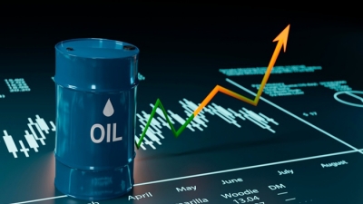 Cầu tăng cao, giá dầu tiệm cận ngưỡng 90 USD