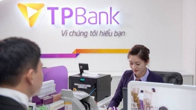 'Đại hạ giá' cổ phiếu TPBank, SeABank, Mobifone liệu có thoái vốn thành công?