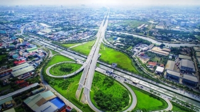 Hàng loạt dự án giao thông được xây dựng: ‘Đòn bẩy thép’ cho thị trường địa ốc 2018