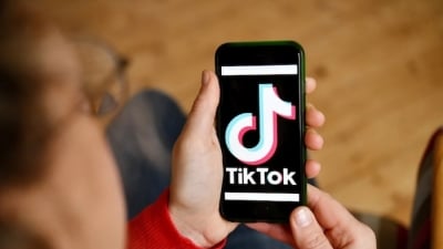 Hết gặp khó tại Mỹ, Tiktok lại bị Ủy ban châu Âu ‘cấm cửa’