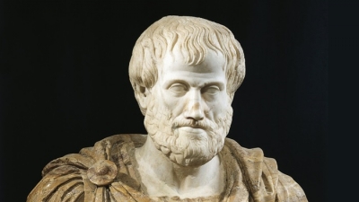 Aristotle là ai?