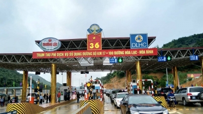 Thông xe cao tốc, đi Hà Nội – Hoà Bình chỉ mất 60 phút