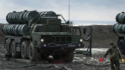 Leo thang căng thẳng với Ukraine, Nga điều thêm ‘rồng lửa’ S-400 tới Crimea