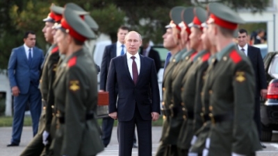 Lo binh sĩ ‘dao động’, Nga thành lập tổng cục  giáo dục lòng yêu nước cho quân đội