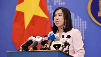 Việt Nam yêu cầu Trung Quốc chấm dứt diễn tập, xây dựng tại Hoàng Sa
